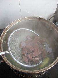 菠菜鸭血粉丝汤做法图解4)
