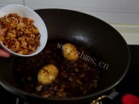 美味的台湾卤肉饭做法图解9)