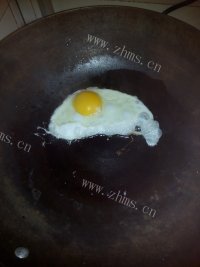 美味的麻辣面做法图解2)