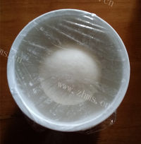 美味的豆沙包子做法图解3)
