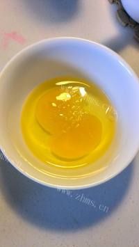 色香味俱全的蒸鸡蛋羹做法图解1)