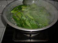 易做的香菇油菜做法图解3)