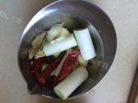美味的红焖羊肉做法图解2)