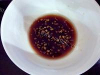 家常菜皮蛋豆腐做法图解5)