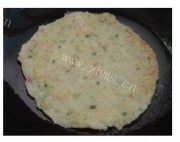 美味的金黄鸡蛋摊饼子