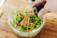 热腾腾的老虎菜做法图解7)