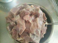 家常菜砂锅牛肉做法图解3)