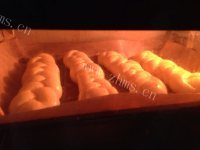 自制辫子面包做法图解14)