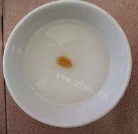 自制的牛扎糖做法图解2)