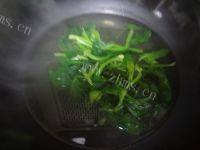 家常菜麻酱菠菜做法图解2)