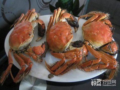 清蒸河蟹