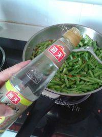 家常菜酸辣空心菜梗做法图解6)