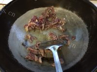 家常圆椒炒鸭胗做法图解3)
