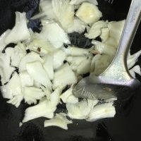 干豆腐炒白菜木耳的做法图解五