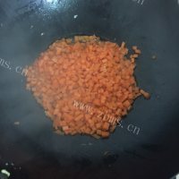 特色扬州炒饭做法图解4)