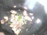 #爱美食#五花肉炖豆角做法图解4)
