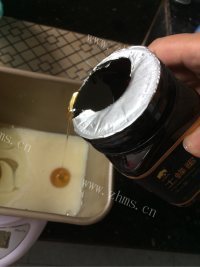 美味的蜂巢蛋糕做法图解3)