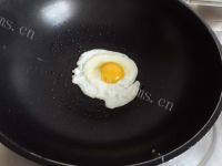 「DIY美食」煎鸡蛋做法图解4)