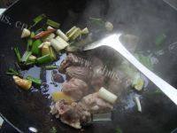 味道不错的红烧羊肉做法图解5)