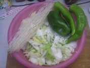家常菜白菜炒粉条做法图解1)