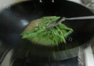 念念不忘的清炒豆角做法图解4)