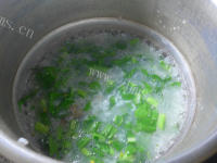 美味的油菜蕻鲍鱼大米粥做法图解10)
