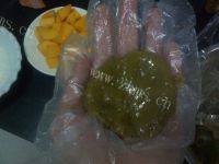 美味健康的抹茶芒果糯米糍做法图解8)