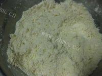美美厨房之葡萄干司康做法图解6)