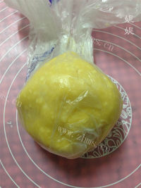 美味的切达芝士酥饼做法图解10)