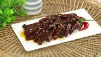 美味的麻辣牛肉干