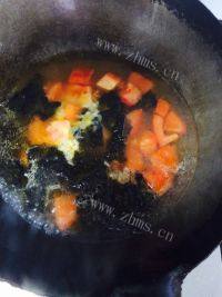 紫菜番茄蛋花汤做法图解6)