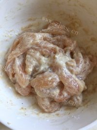 美味佳肴般的小酥肉做法图解4)