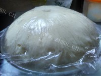 自制玫瑰面包做法图解6)