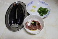 家常菜肉末烧茄子做法图解2)