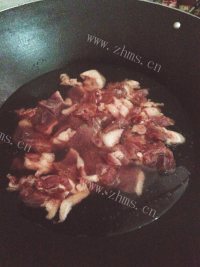 美味的焖鸭做法图解1)