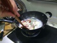 家常菜豆角土豆炖排骨做法图解3)