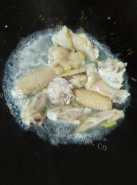 好吃的甜辣鸡翅做法图解5)