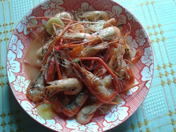 色香味俱全的盐水虾