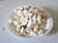 家常的茄汁杏鲍菇做法图解3)