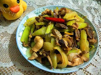 家常菜芹菜炒鸡胗做法图解11)