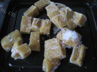 诱人的白菜炖冻豆腐做法图解1)