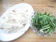 好吃的杏鲍菇炒韭菜做法图解2)