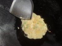 自己做的葱香煎饼做法图解11)