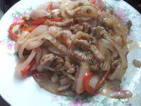 诱人的洋葱肉丝