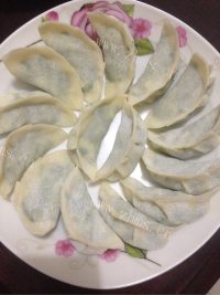 好吃的韭菜鸡蛋饺子做法图解8)