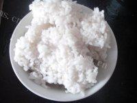 好吃的韭菜炒饭做法图解4)