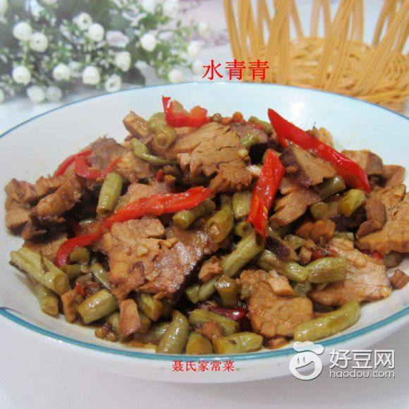 酸豆角炒卤肉