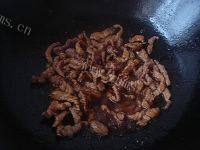 家常肉烧茄片做法图解4)