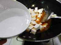 家常菜红烧豆腐做法图解7)