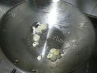 家常菜炒花菜做法图解1)